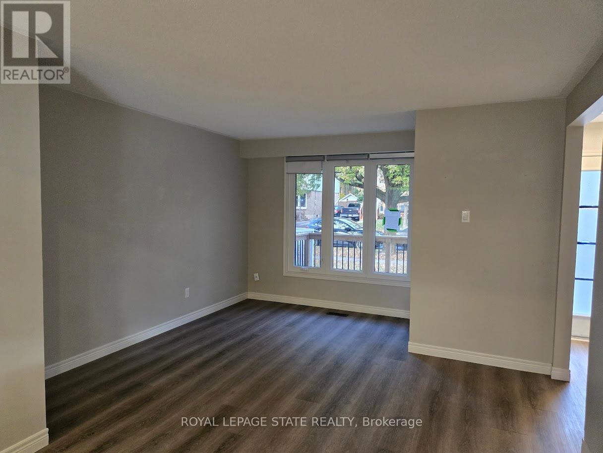 74 Silvan Drive, Welland, Ontario  L3C 6C3 - Photo 4 - X12522806