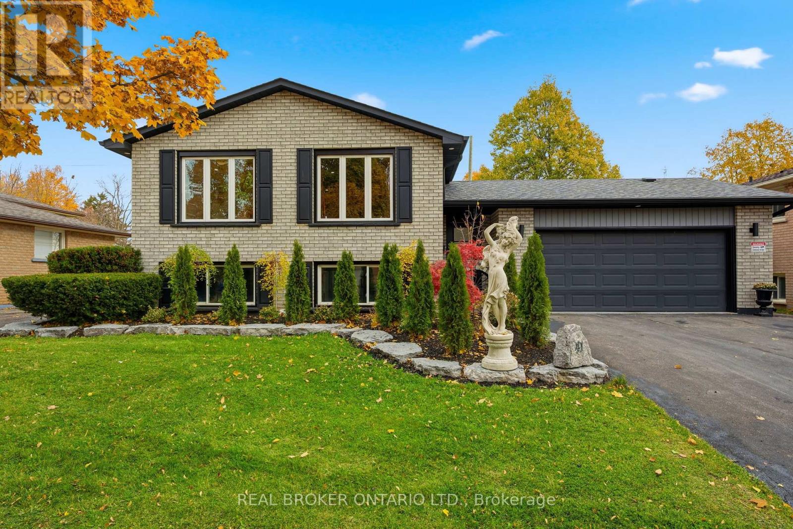 41 Dante Crescent, Brantford, Ontario  N3P 1B9 - Photo 1 - X12523008