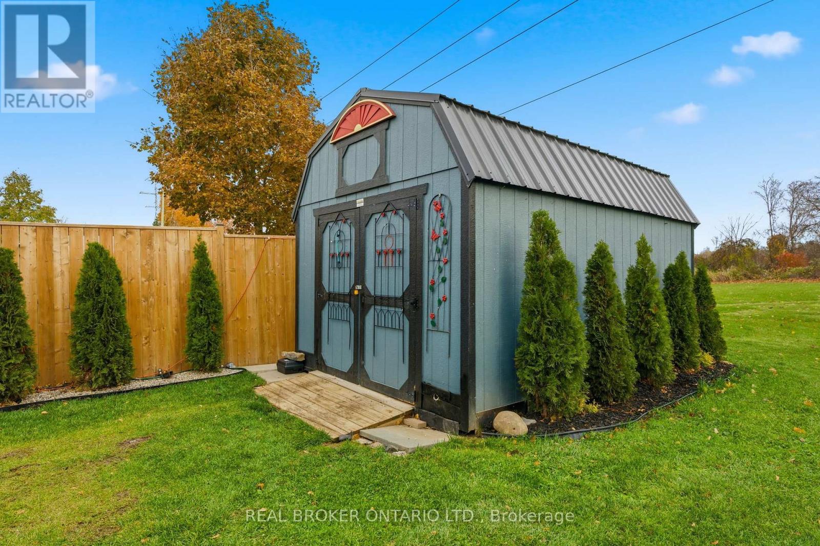 41 Dante Crescent, Brantford, Ontario  N3P 1B9 - Photo 26 - X12523008