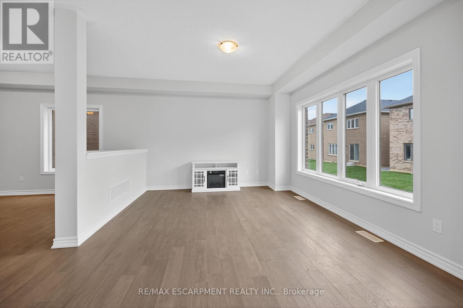 15 Huntsworth Avenue, Thorold, Ontario  L2V 0N2 - Photo 21 - X12523018