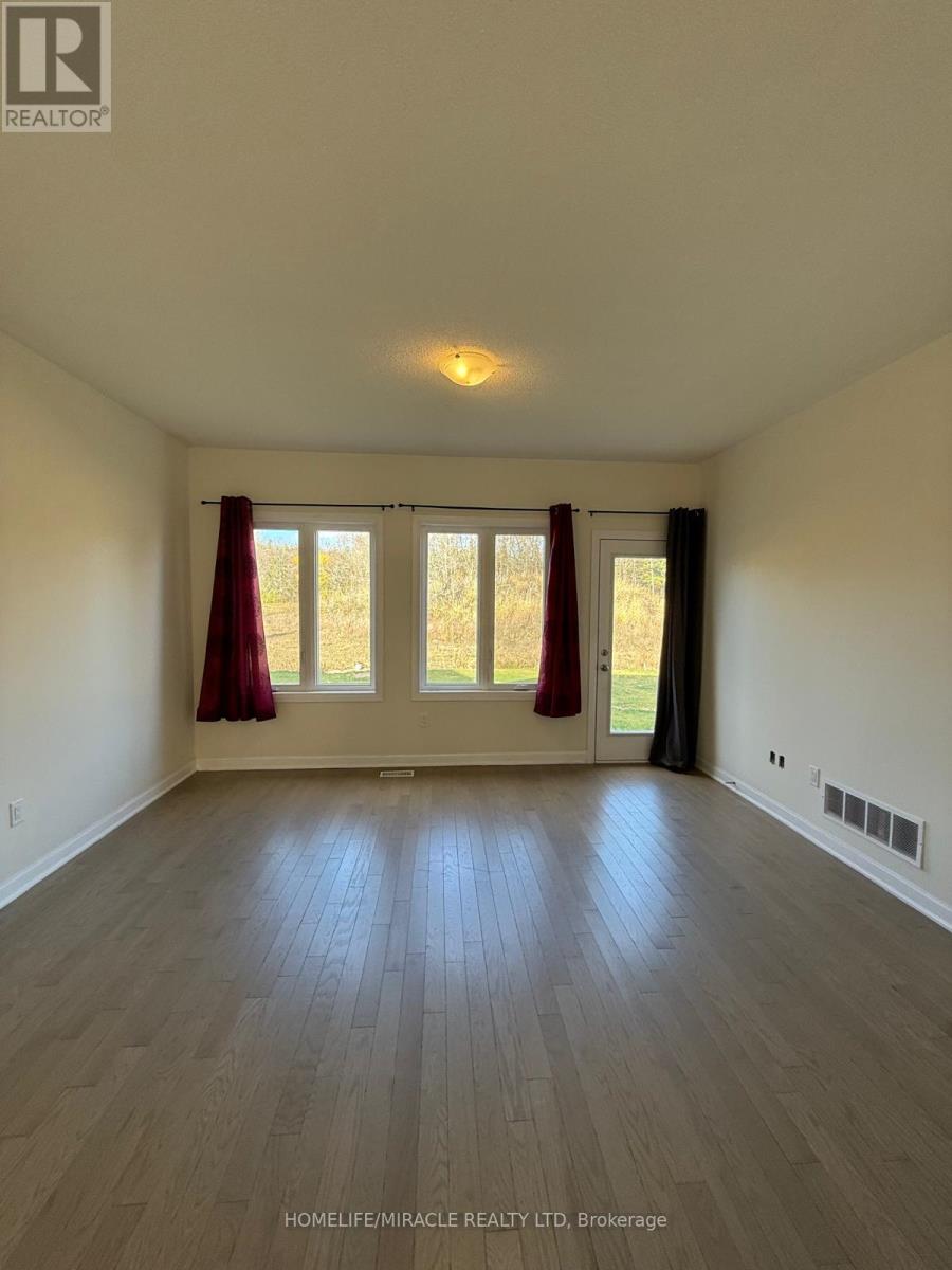 136 Gildersleeve Boulevard, Loyalist, Ontario  K0H 1G0 - Photo 8 - X12523030