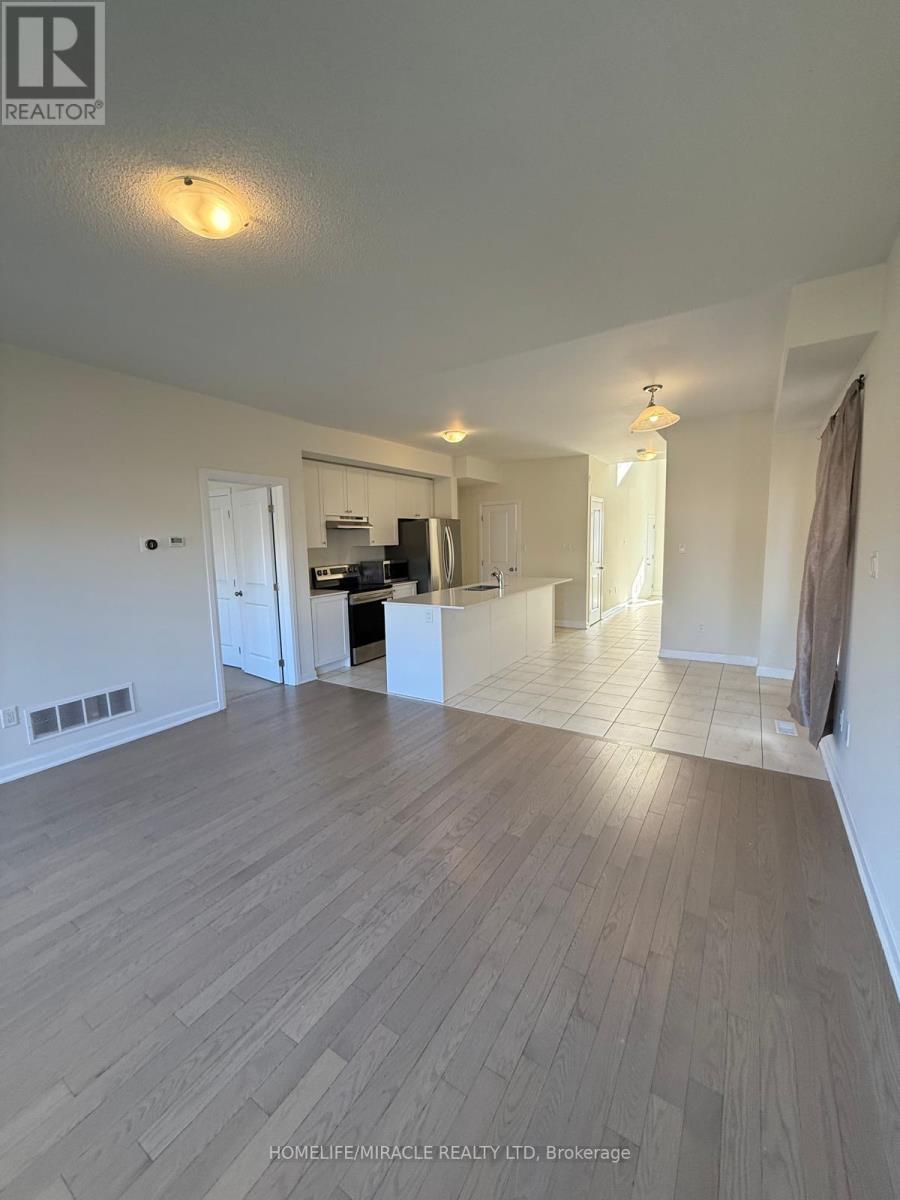 136 Gildersleeve Boulevard, Loyalist, Ontario  K0H 1G0 - Photo 9 - X12523030