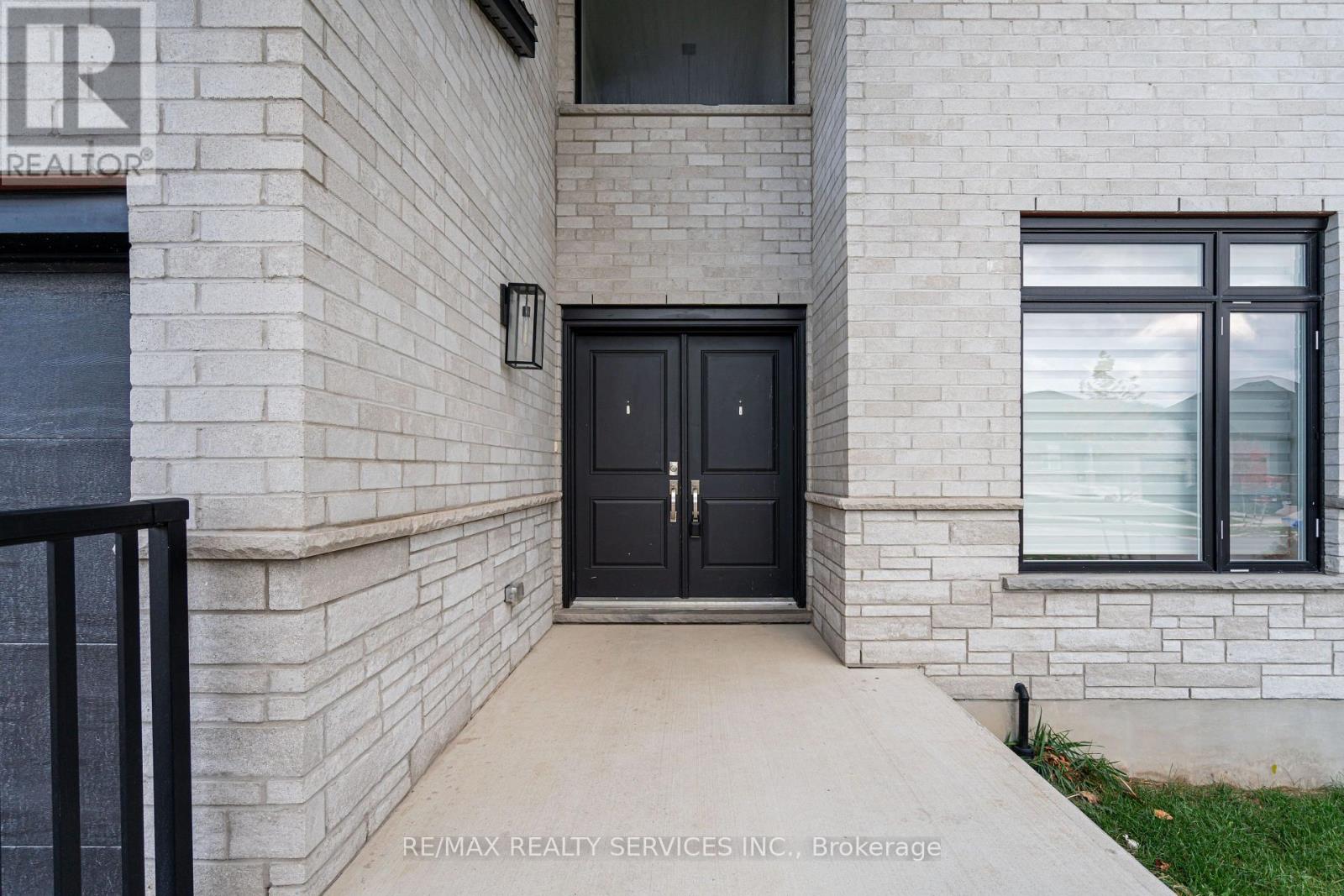 3389 Brushland Crescent, London South, Ontario  N6P 0H2 - Photo 2 - X12523048