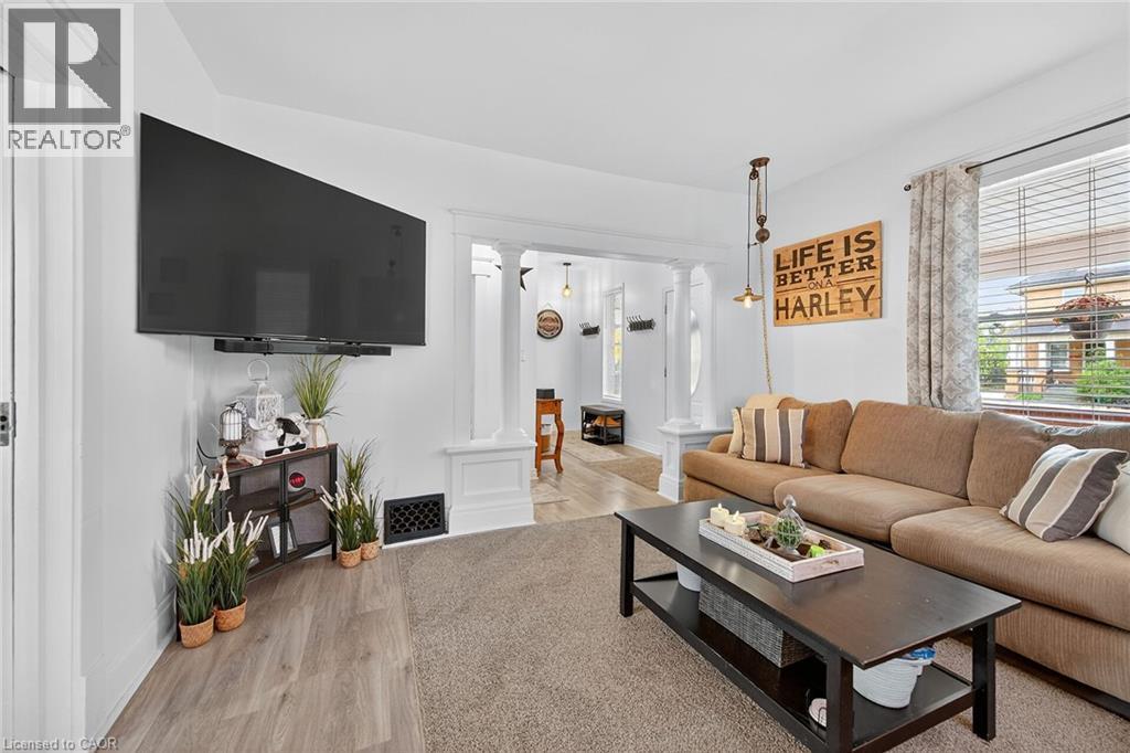 22 Griffith Street, Welland, Ontario L3B 4G4 - Photo 10 - 40786618