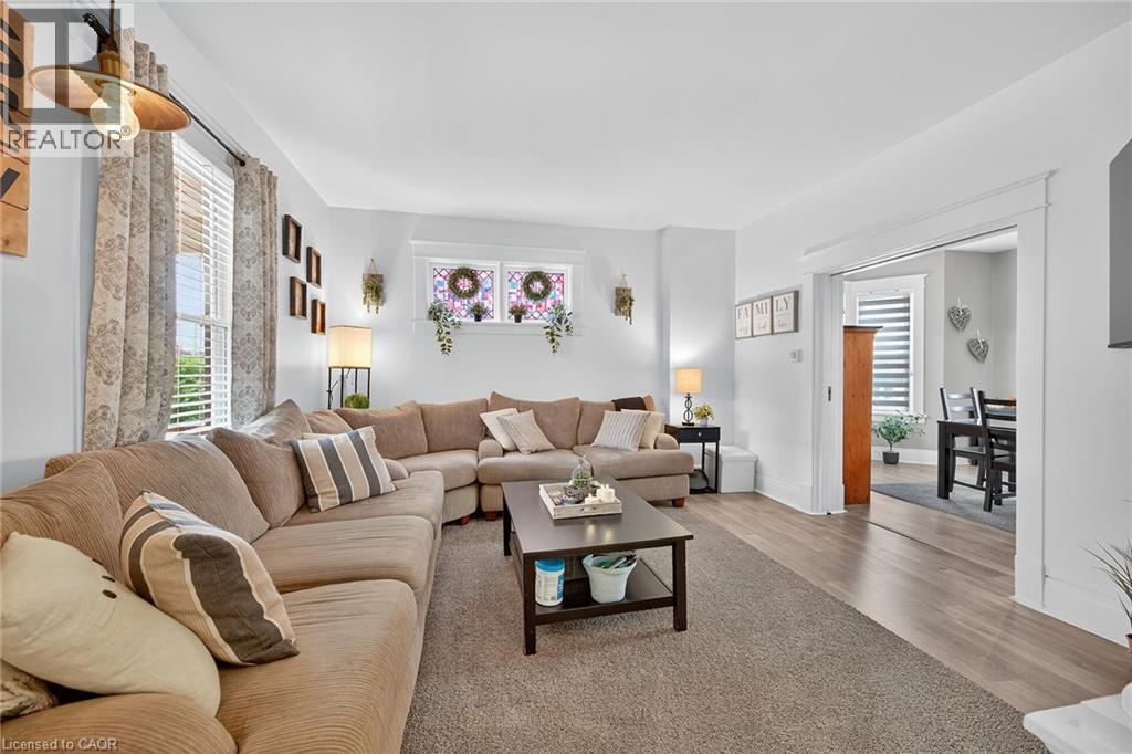 22 Griffith Street, Welland, Ontario L3B 4G4 - Photo 11 - 40786618