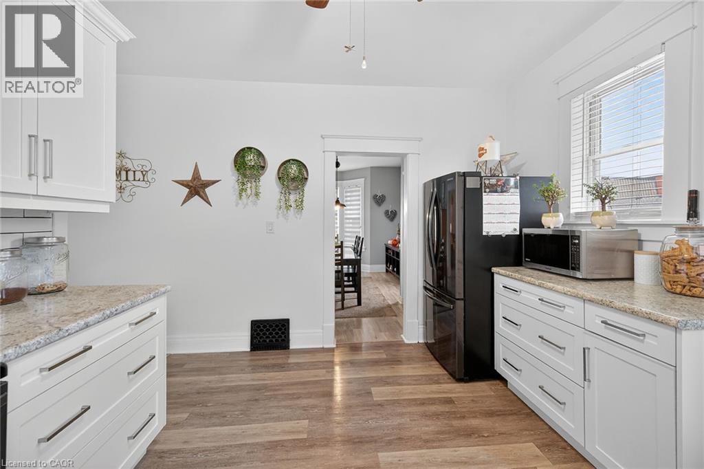 22 Griffith Street, Welland, Ontario L3B 4G4 - Photo 19 - 40786618