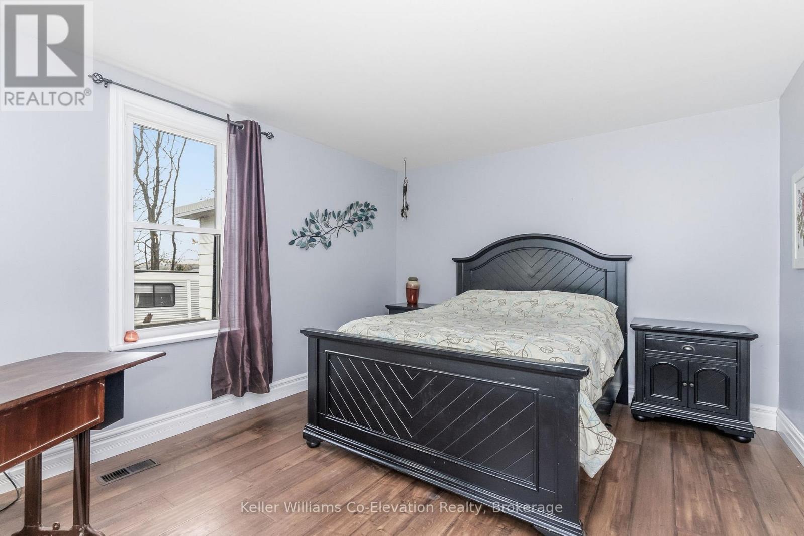 21 Robert Street E, Penetanguishene, Ontario  L9M 1A9 - Photo 13 - S12523164