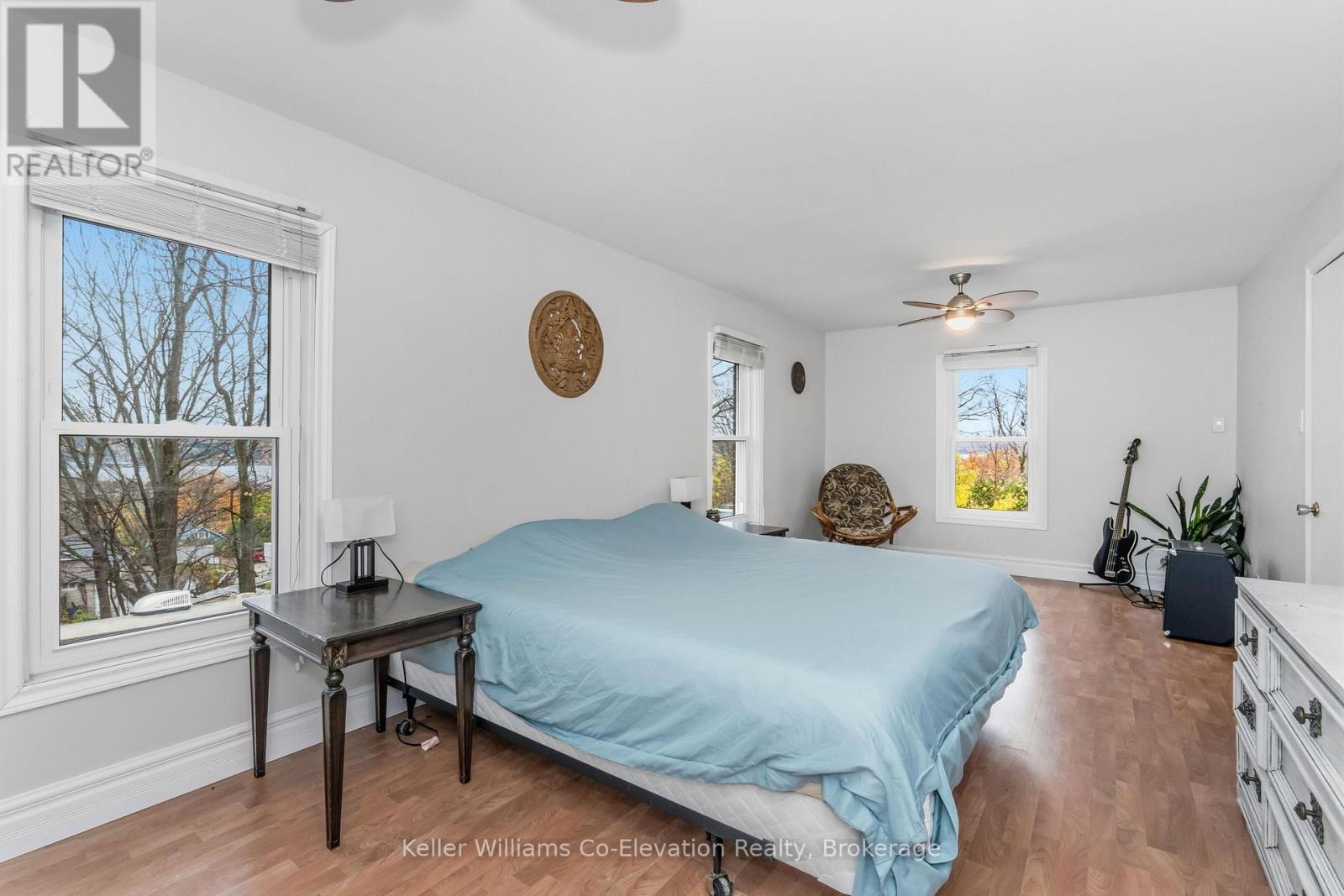 21 Robert Street E, Penetanguishene, Ontario  L9M 1A9 - Photo 21 - S12523164