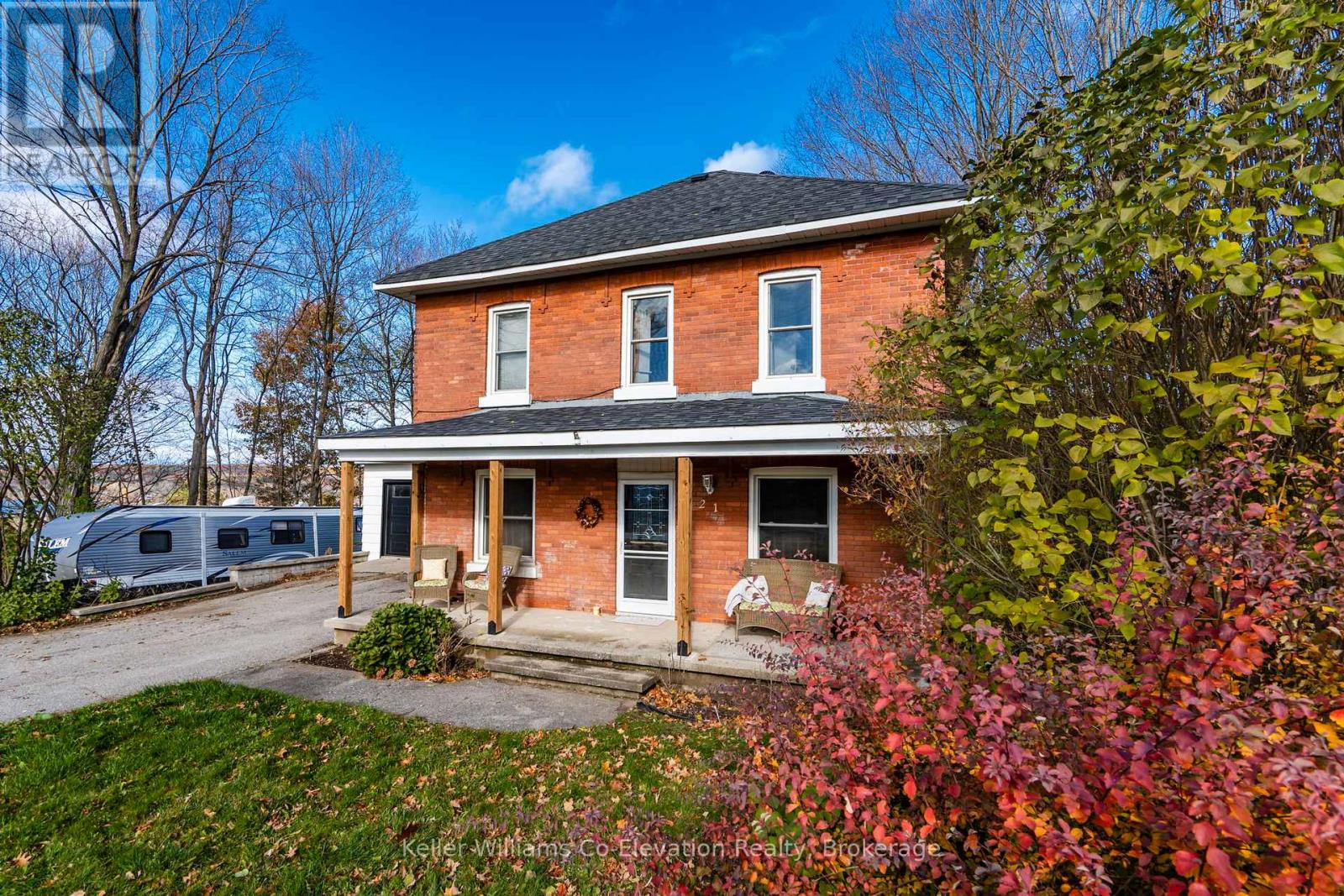21 Robert Street E, Penetanguishene, Ontario  L9M 1A9 - Photo 41 - S12523164