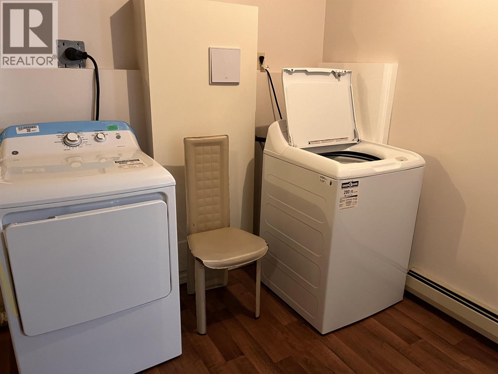 Basement 6258 Brantford Avenue, Burnaby, British Columbia  V5E 2R7 - Photo 8 - R3065771