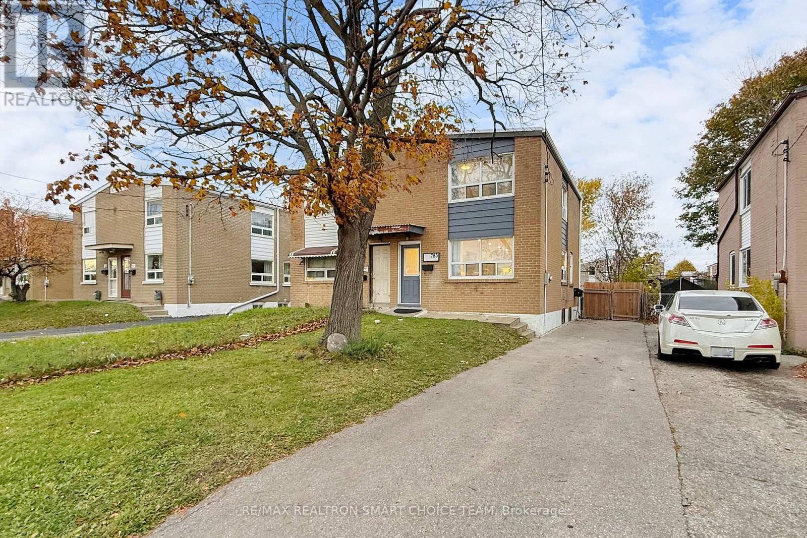 783 Birchmount Road, Toronto, Ontario  M1K 1R7 - Photo 1 - E12521356