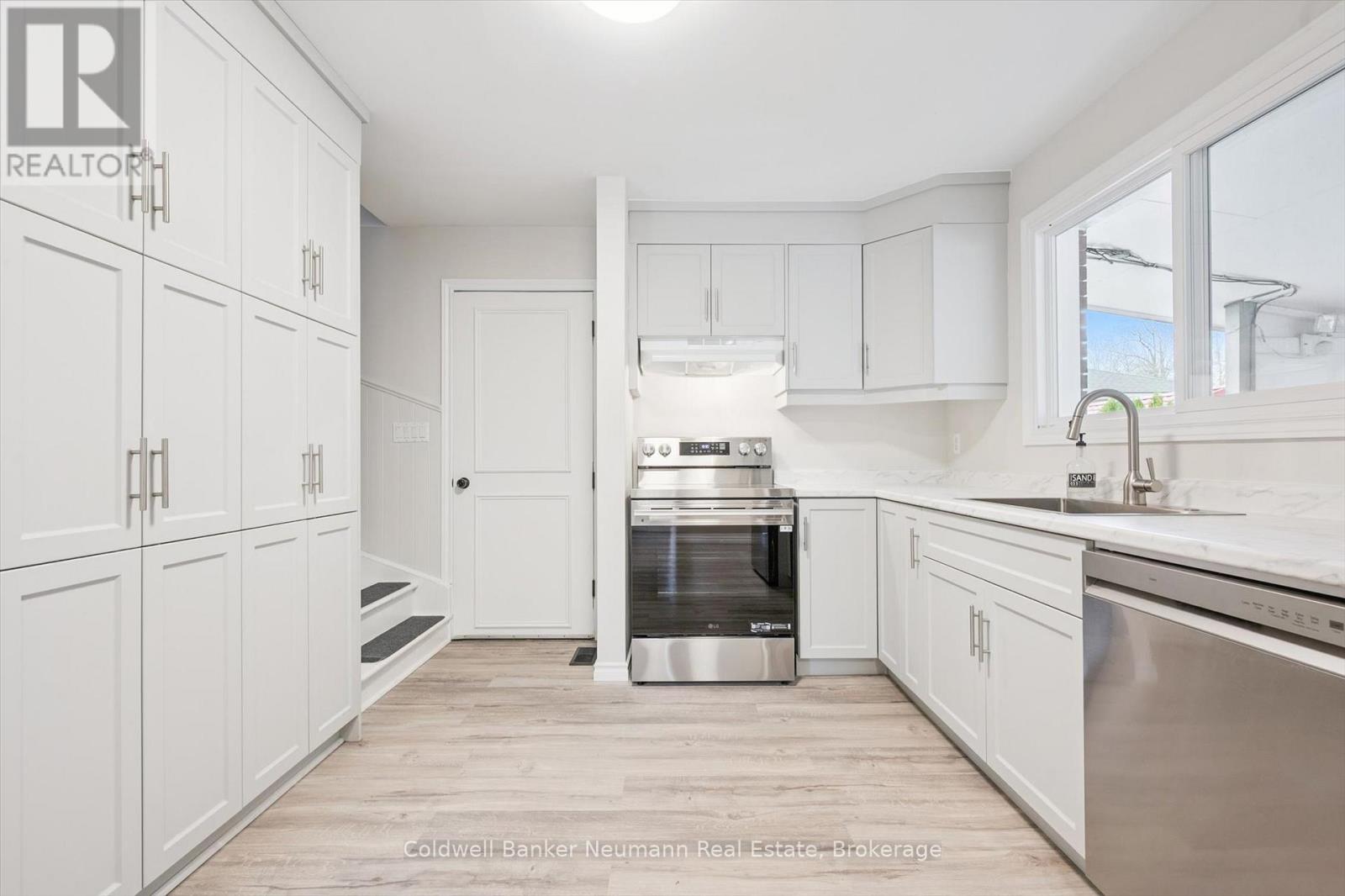 200 Stevenson Street N, Guelph, Ontario N1E 5B1 - Photo 5 - X12523206