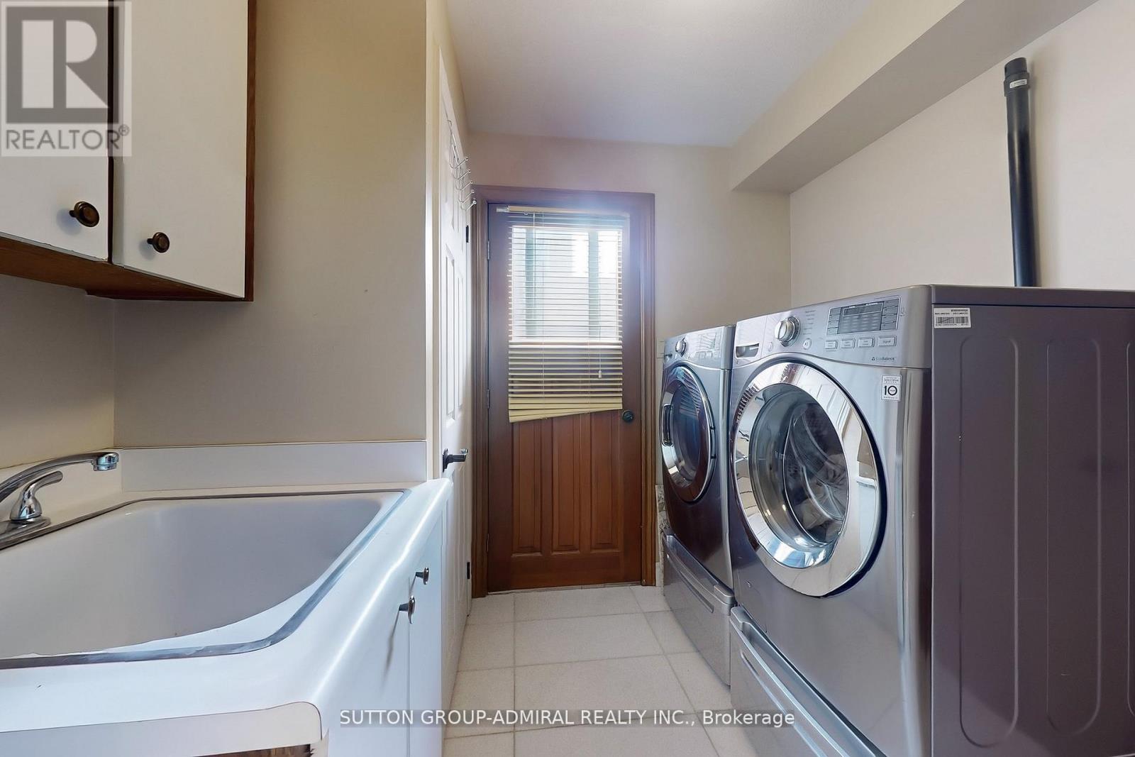 160 Marwood Place, Vaughan, Ontario L6A 1C4 - Photo 35 - N12516772