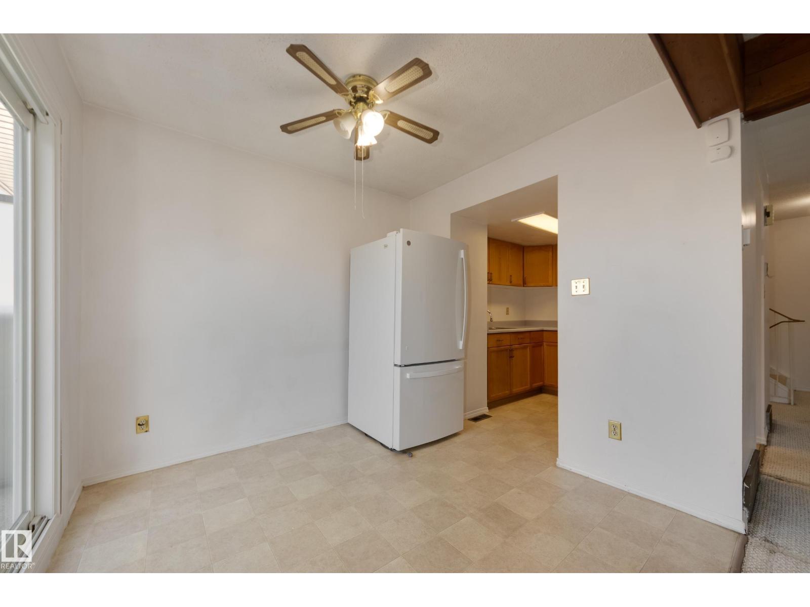 534 Willow Co Nw Nw, Edmonton, Alberta  T5T 2K7 - Photo 14 - E4465116