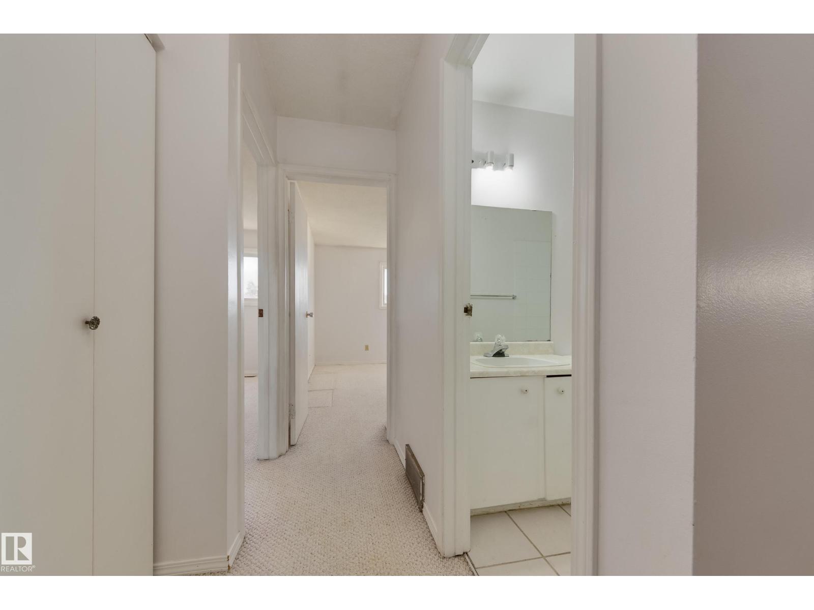 534 Willow Co Nw Nw, Edmonton, Alberta  T5T 2K7 - Photo 21 - E4465116