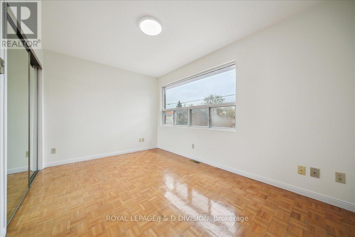 108 Glen Albert Drive, Toronto, Ontario  M4B 1J2 - Photo 27 - E12508174