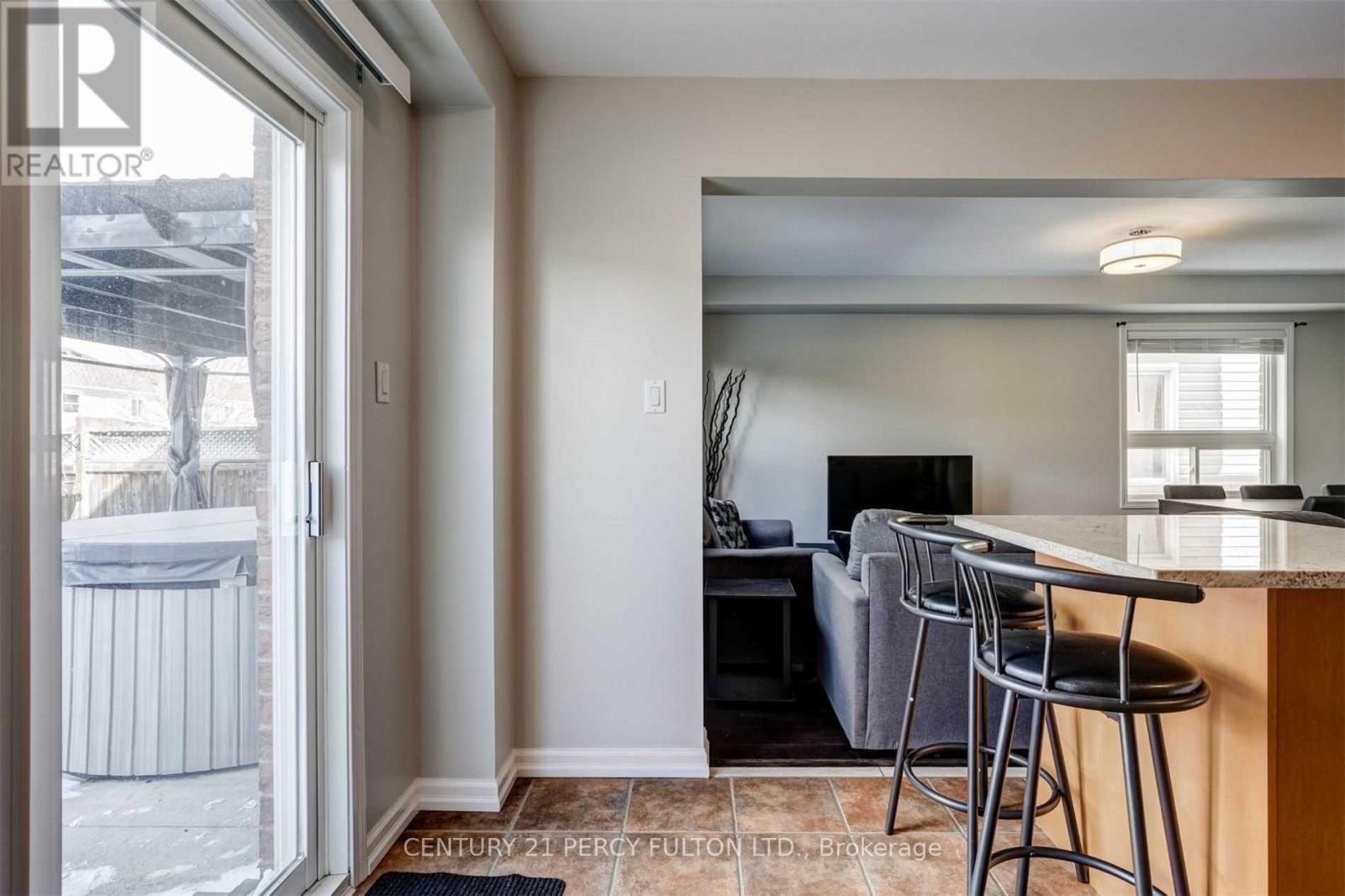 123 Brownridge Place, Whitby, Ontario  L1P 1W3 - Photo 13 - E12522554