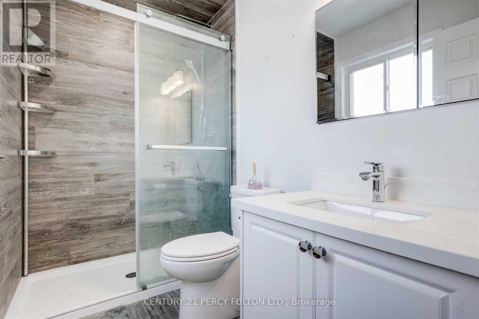 123 Brownridge Place, Whitby, Ontario  L1P 1W3 - Photo 23 - E12522554