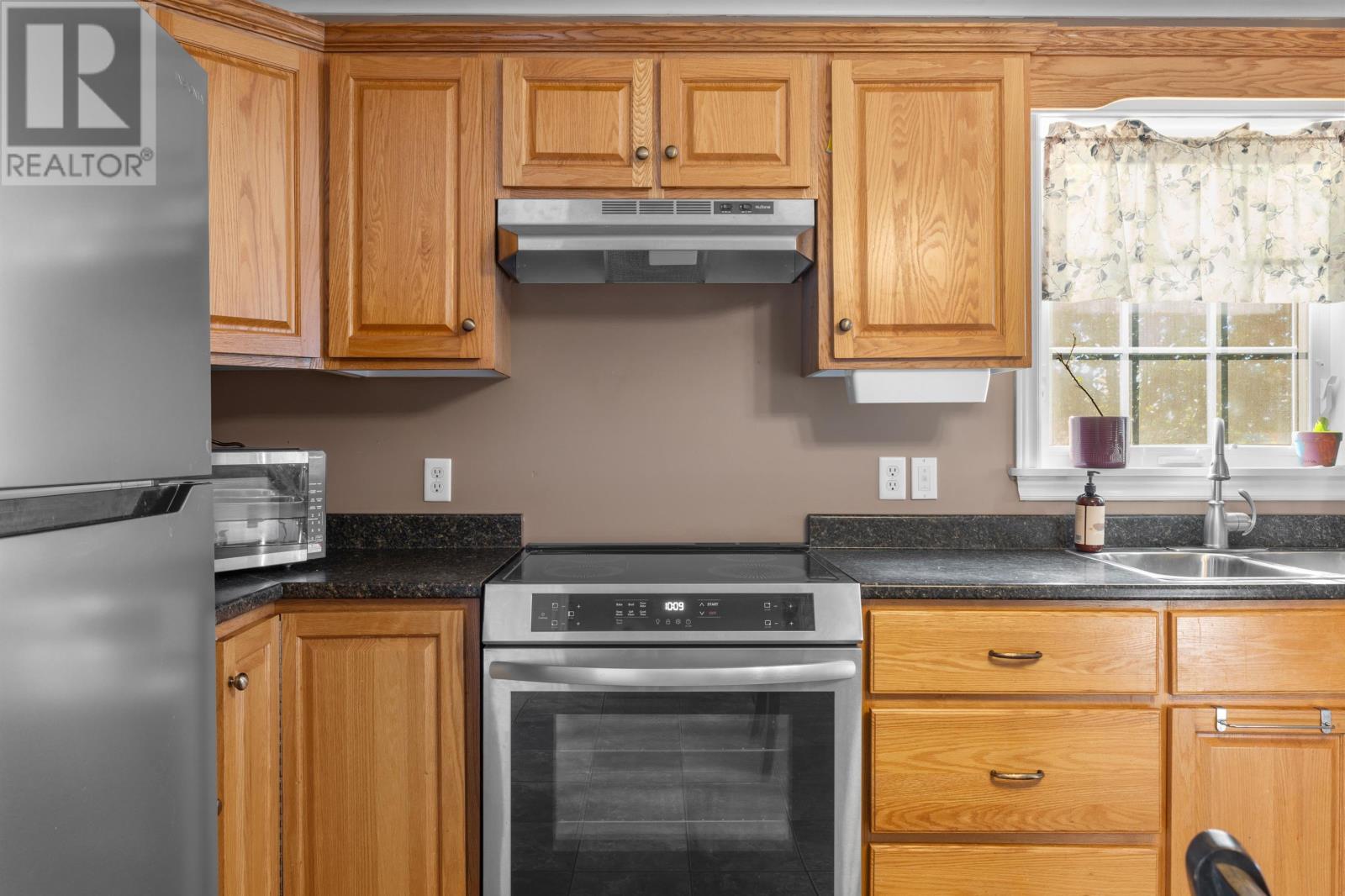 94 Williams Gate, Stratford, Prince Edward Island C1B 0C6 - Photo 18 - 202527021