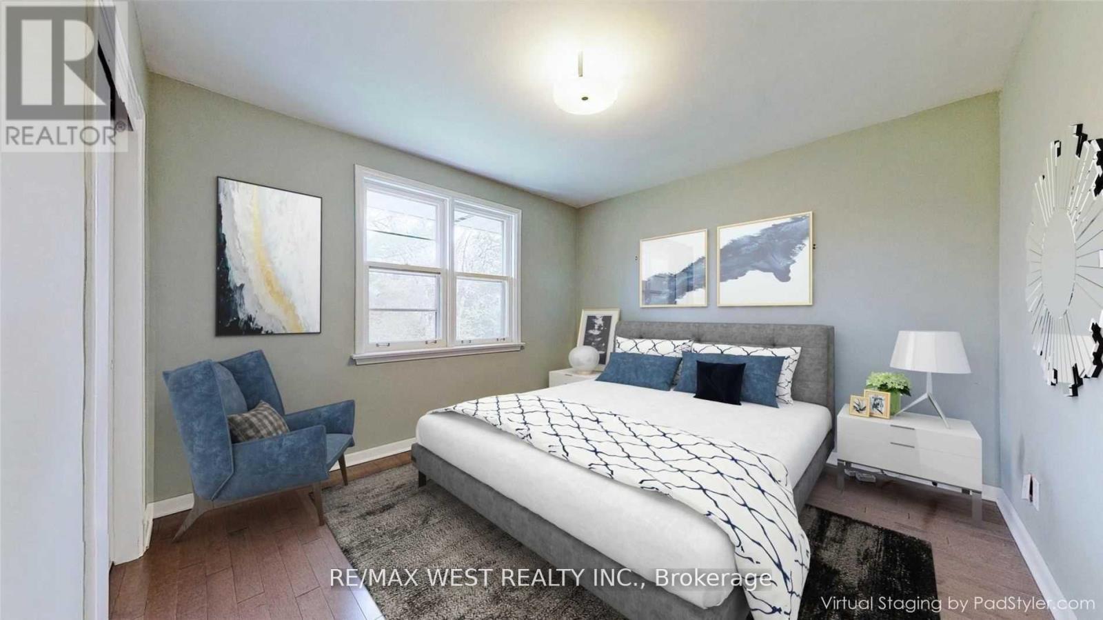 Main - 24 Oldham Road, Toronto, Ontario  M9A 2B7 - Photo 7 - W12449505