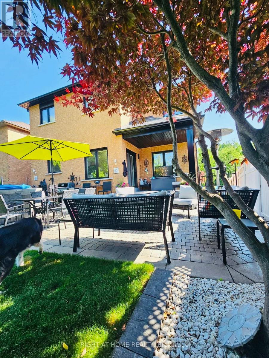 488 Royalpark Way, Vaughan, Ontario  L4H 1K4 - Photo 36 - N12522378