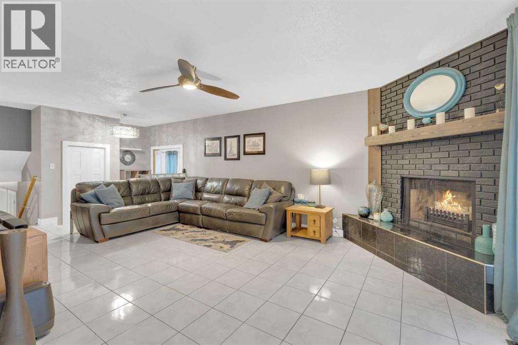 5228 38 Streetcrescent, Innisfail, Alberta  T4G 1G7 - Photo 18 - A2269082