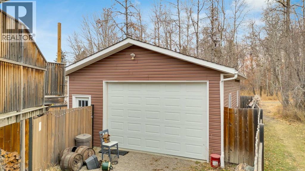5228 38 Streetcrescent, Innisfail, Alberta  T4G 1G7 - Photo 3 - A2269082