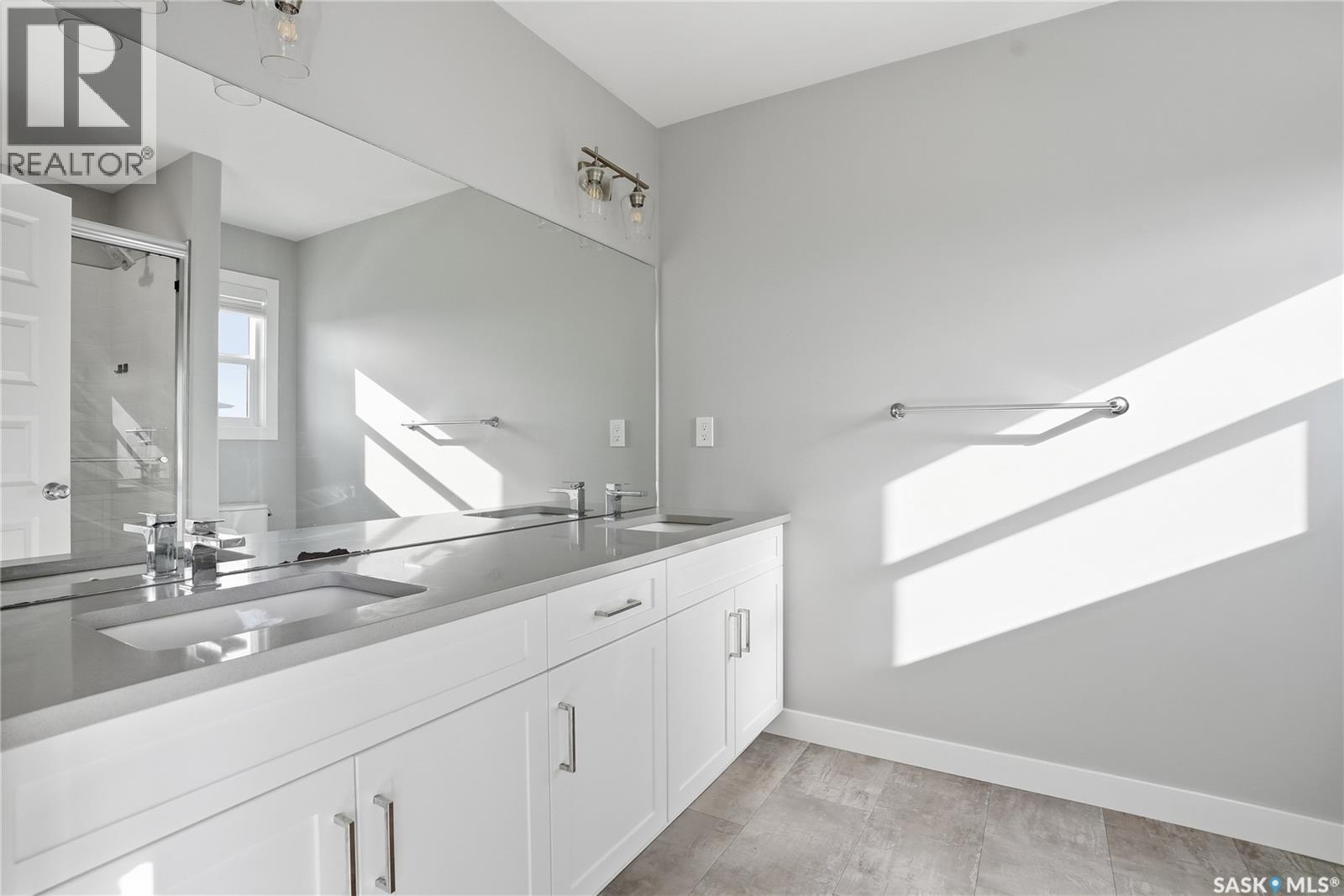 677 Feheregyhazi Boulevard, Saskatoon, Saskatchewan  S7W 0Z4 - Photo 28 - SK021747