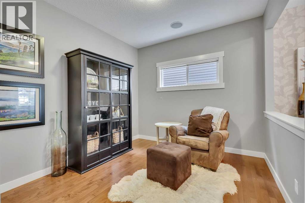 Property at 135 Sage Valley Green NW image 4