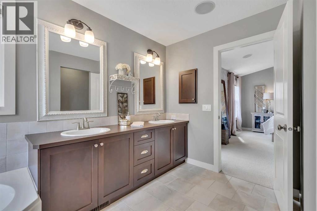 135 Sage Valley Green Nw, Calgary, Alberta  T3R 0H7 - Photo 32 - A2261747