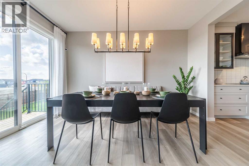 191 Lucas Common Nw, Calgary, Alberta  T3P 2B3 - Photo 4 - A2263852