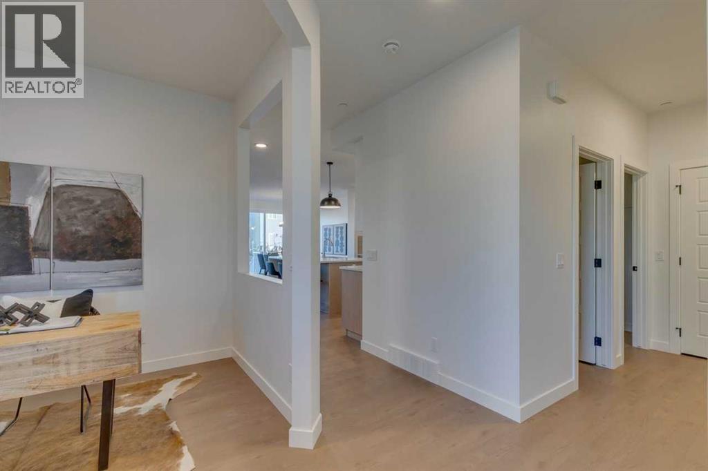 290 Hotchkiss Common Se, Calgary, Alberta  T3S 0N5 - Photo 6 - A2263858