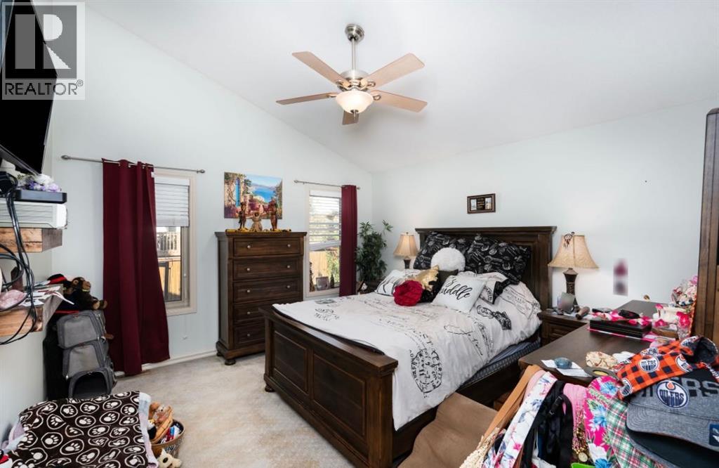 6608 31 Avenue S, Camrose, Alberta  T4V 5a2 - Photo 14 - A2269465