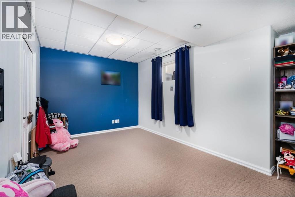 6608 31 Avenue S, Camrose, Alberta  T4V 5a2 - Photo 20 - A2269465