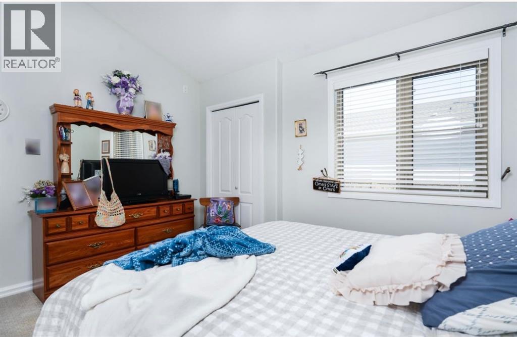 6608 31 Avenue S, Camrose, Alberta  T4V 5a2 - Photo 11 - A2269465