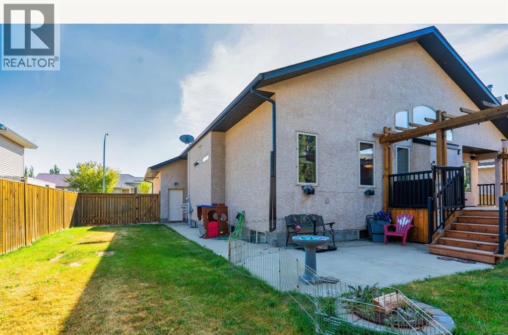 6608 31 Avenue S, Camrose, Alberta  T4V 5a2 - Photo 36 - A2269465