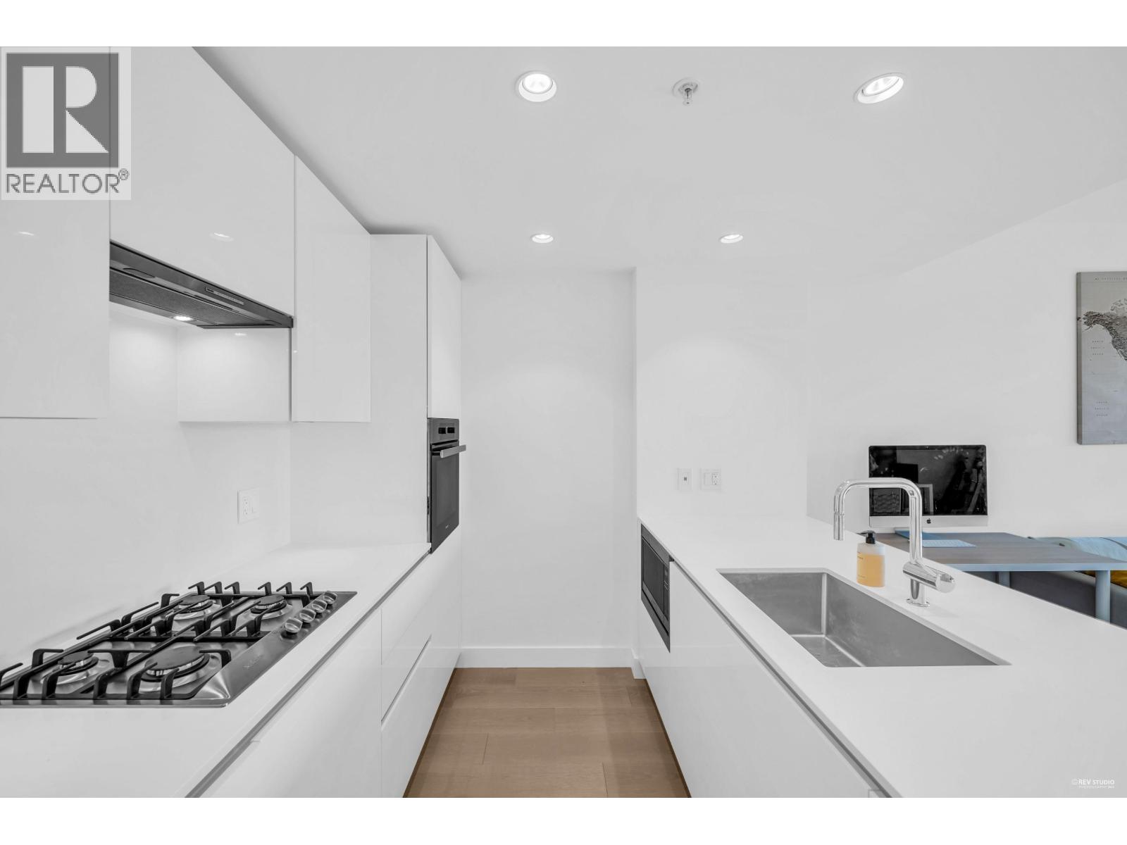 604 5766 Gilbert Road, Richmond, British Columbia V6X 1B7 - Photo 5 - R3065747