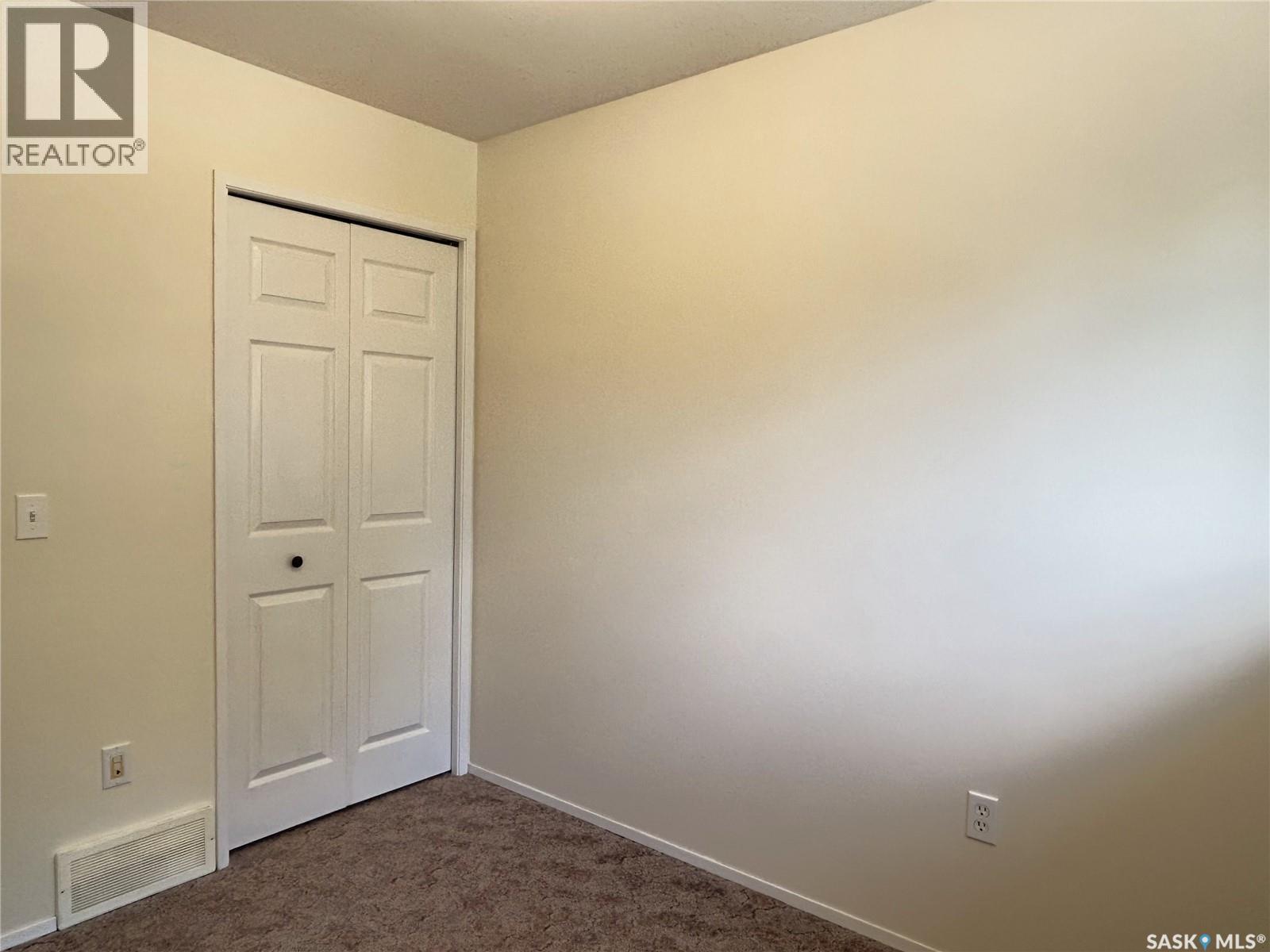 242 Lochrie Crescent, Saskatoon, Saskatchewan  S7M 5E4 - Photo 18 - SK023677