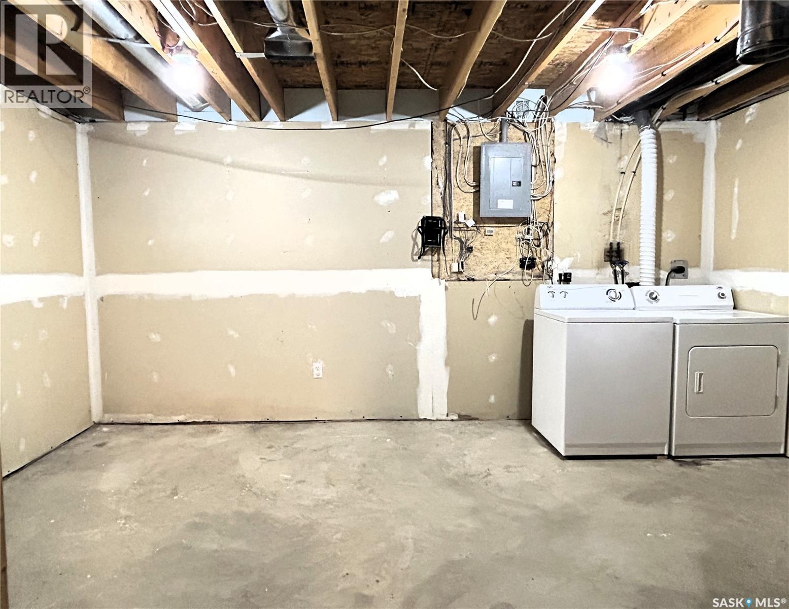 242 Lochrie Crescent, Saskatoon, Saskatchewan  S7M 5E4 - Photo 24 - SK023677