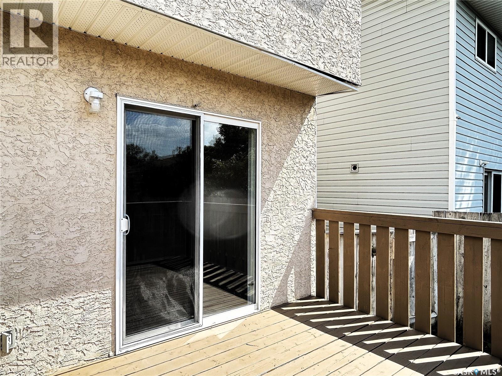242 Lochrie Crescent, Saskatoon, Saskatchewan  S7M 5E4 - Photo 28 - SK023677