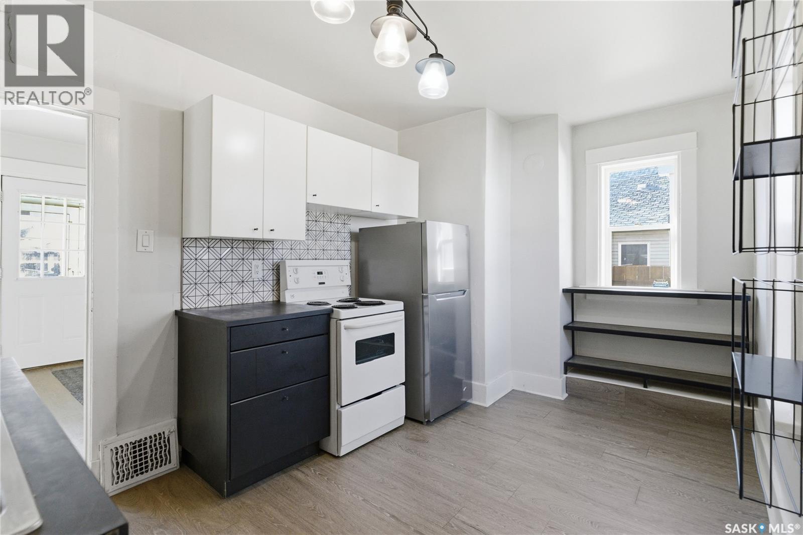 806 31st Street W, Saskatoon, Saskatchewan  S7L 0R8 - Photo 13 - SK023671