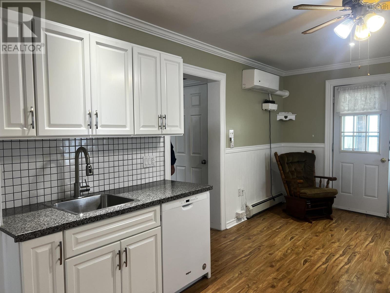 1948 Dufferin Street, Westville, Nova Scotia  B0K 2A0 - Photo 11 - 202527541