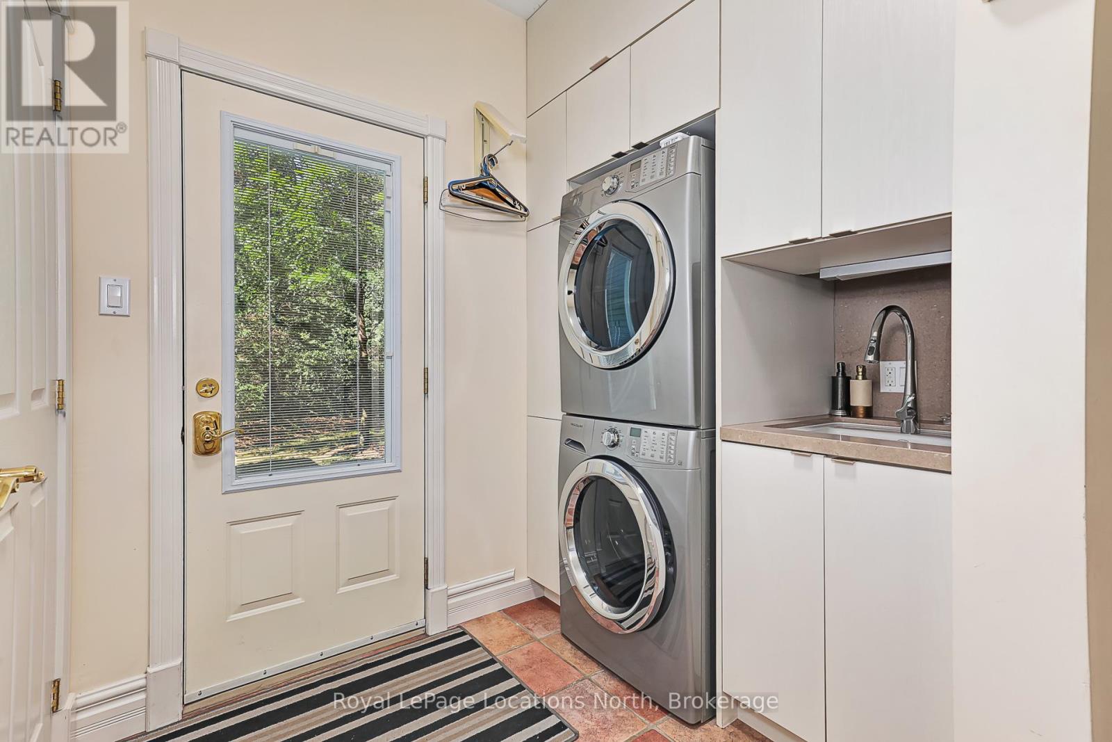 6 Alpine Court, Collingwood, Ontario  L9Y 4W7 - Photo 24 - S12523282