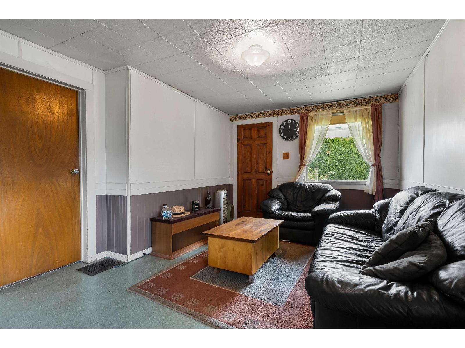 5491 Viola Street, Vedder Crossing, Chilliwack, British Columbia  V2R 3M6 - Photo 10 - R3065748