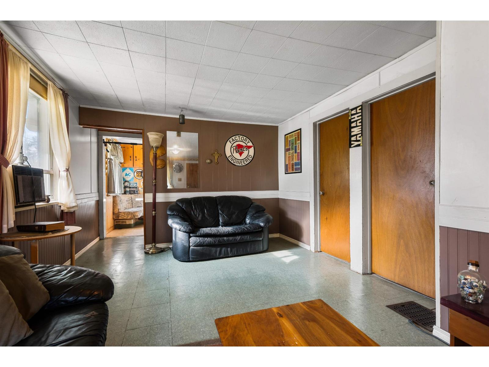 5491 Viola Street, Vedder Crossing, Chilliwack, British Columbia  V2R 3M6 - Photo 11 - R3065748