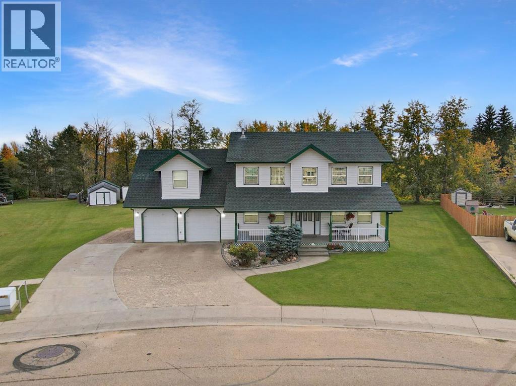 4425 Silverwood Crescent, High Prairie, Alberta  T0G 1E0 - Photo 1 - A2269128