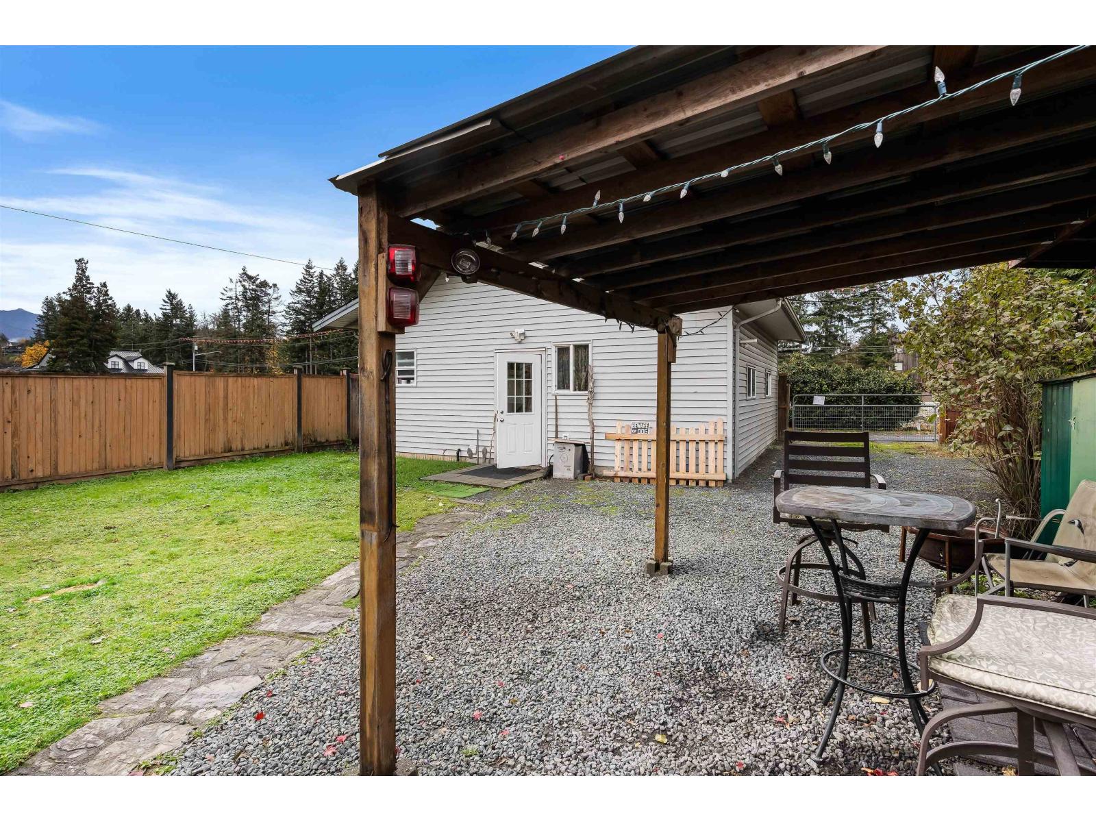 5491 Viola Street, Vedder Crossing, Chilliwack, British Columbia  V2R 3M6 - Photo 20 - R3065748
