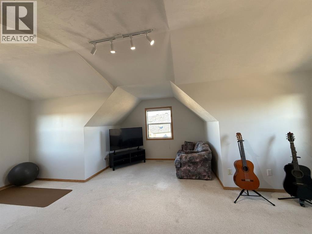 4425 Silverwood Crescent, High Prairie, Alberta  T0G 1E0 - Photo 20 - A2269128