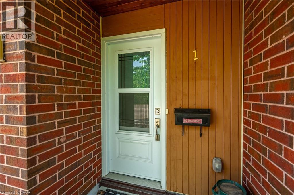 1 Archdeacon Clark Trail, Hamilton, Ontario  L9B 2M2 - Photo 4 - 40781695