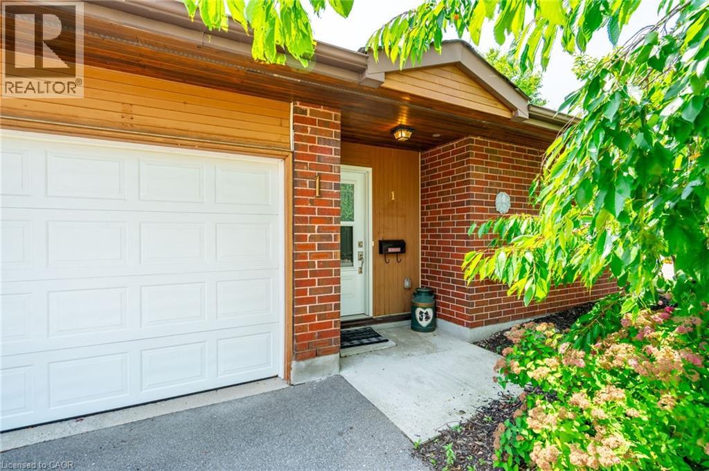 1 Archdeacon Clark Trail, Hamilton, Ontario  L9B 2M2 - Photo 3 - 40781695